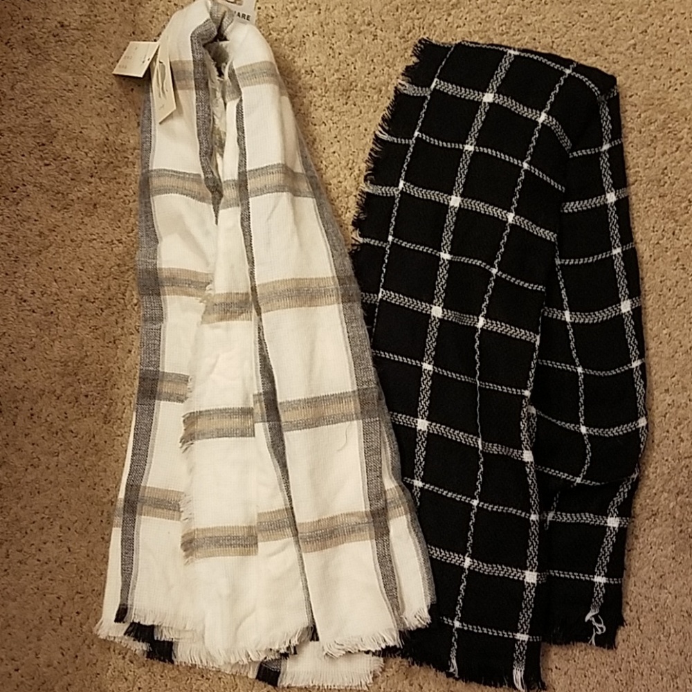 Scarves/shalls